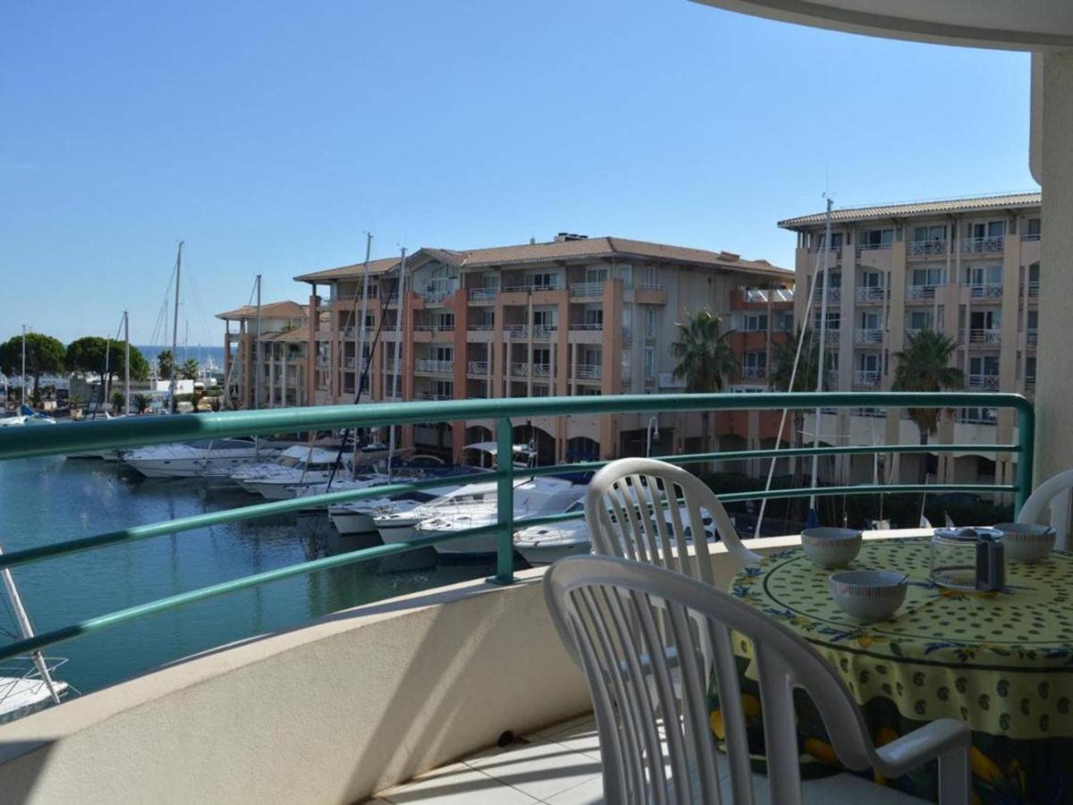 Frejus: Appt 2P, 5 Pers, Piscine, Plage A 150M, Parking, Animaux Ok - Fr-1-226A-357 Exteriör bild